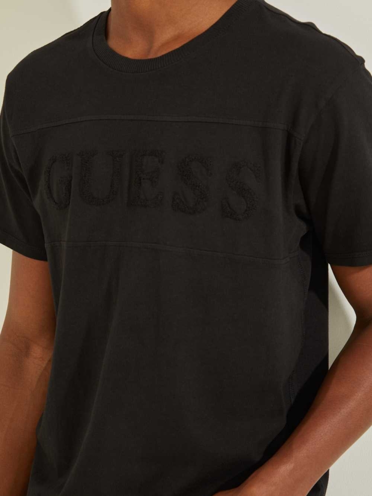 Black Men's GUESS Chenille Logo T-Shirts | USA09UCBGA