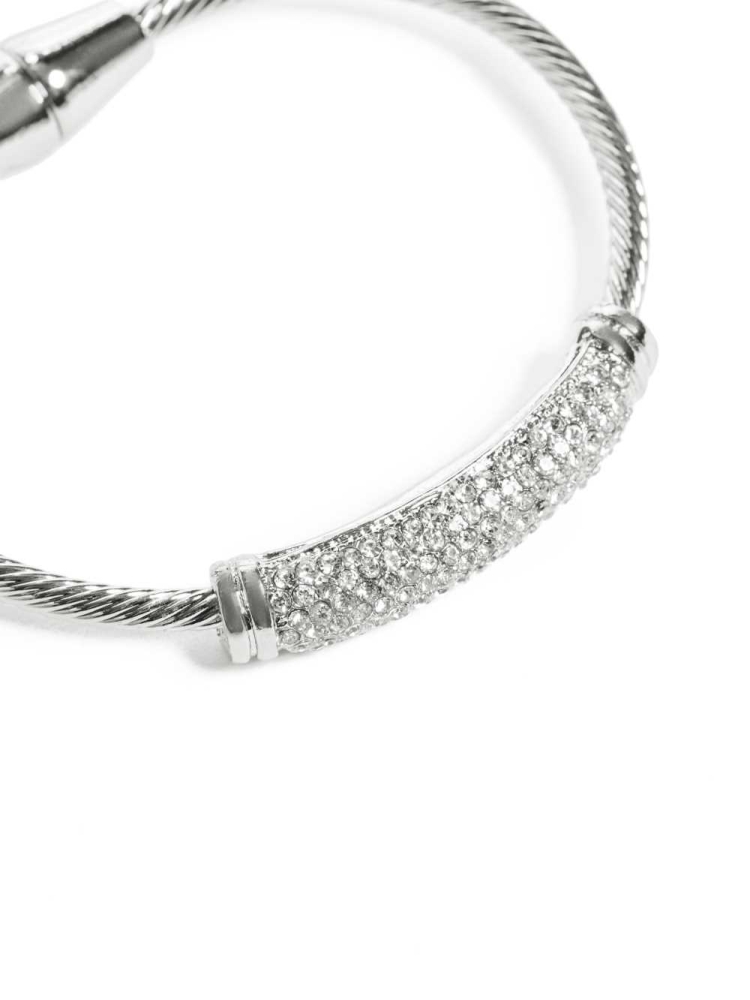 Silver Women's GUESS Twisted Magnetic Bracelet | USA86KBOXF