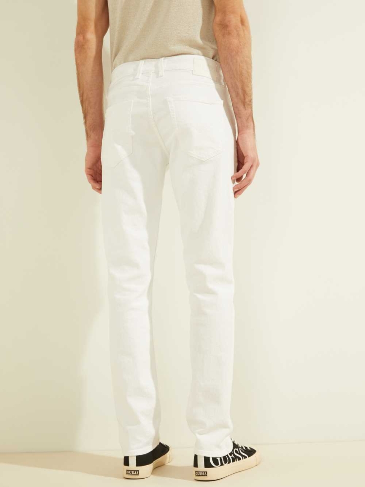 White Men's GUESS Slim Tapered Jeans | USA18PQDAY